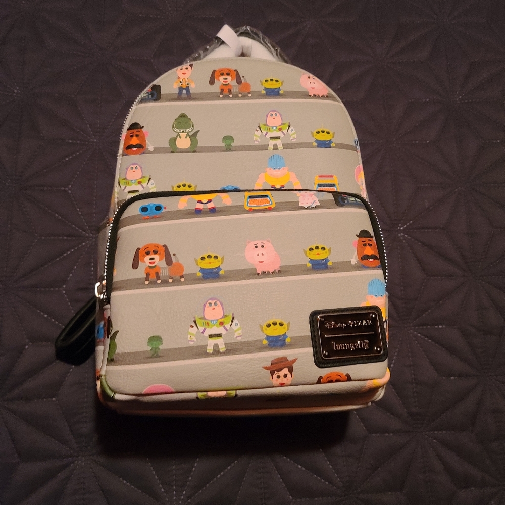 Loungefly Toy Story - Picture 2 of 3